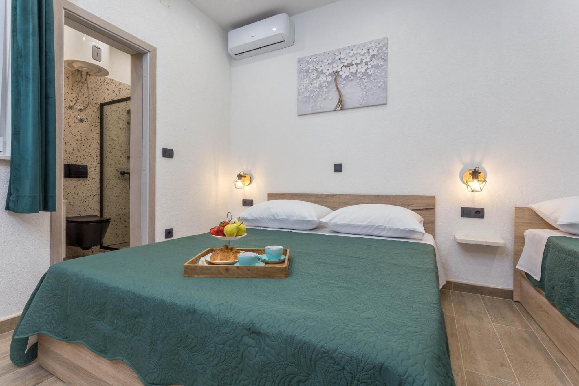 Apartments By The Sea Cove Zastupac, Hvar - 8761 Hvar Town Exterior foto